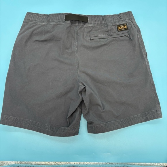 Duluth Trading Co Gray Flat Front Shorts Size Large - Picture 2 of 8